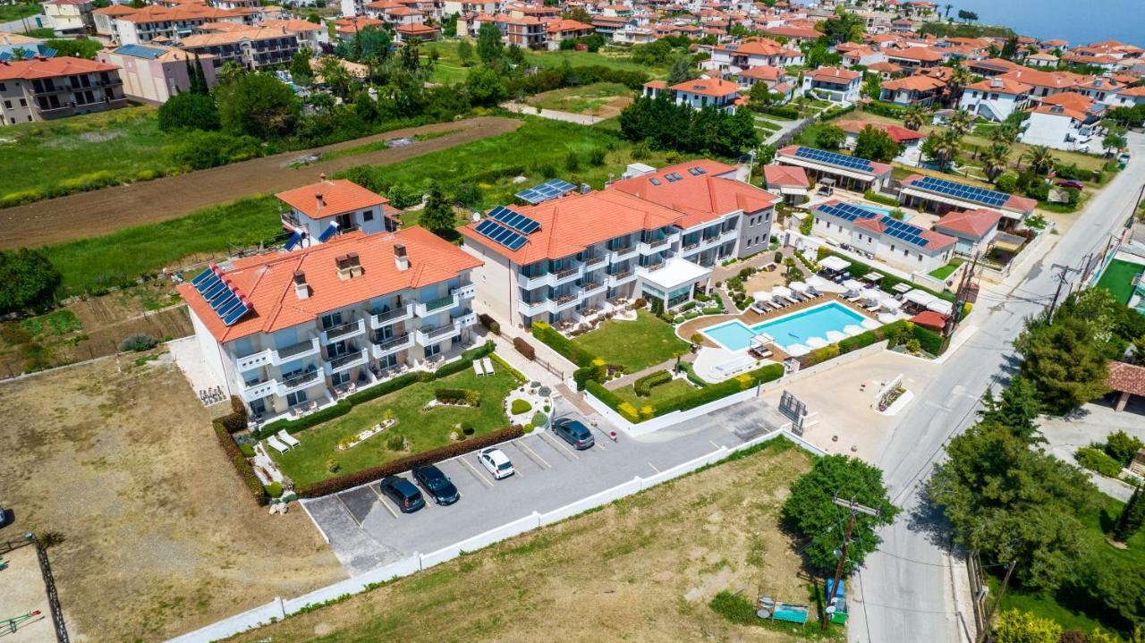 Lagaria Apartments Афитос Екстериор снимка